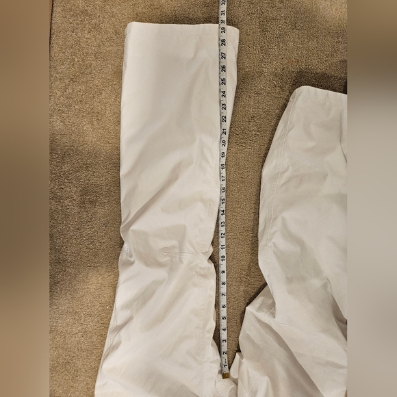 North Face snowboard / ski / snow pants, women's size medium - Picture 2 of 6